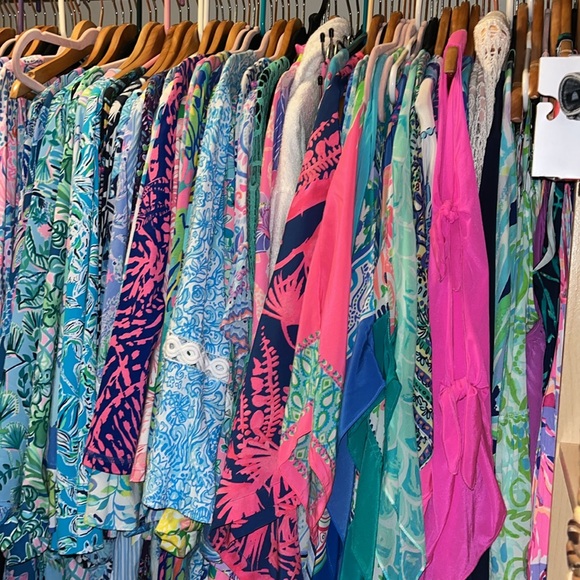 Meet your Posher, Carrie - Picture 3 of 15